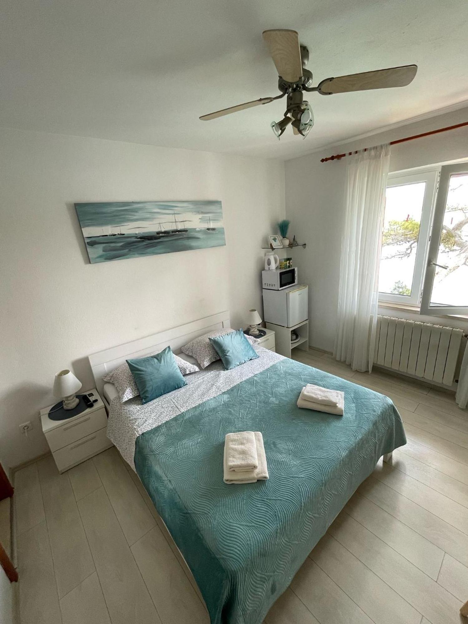Apartments & Room Nina Korcula Town Exterior photo